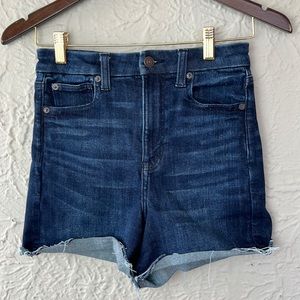 AEO Curvy Super Hi-Rise Shortie